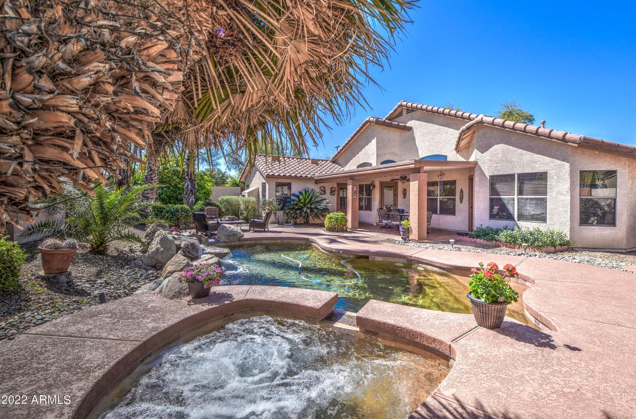 2395 S Cobblestone Ct., Gilbert, AZ 85295