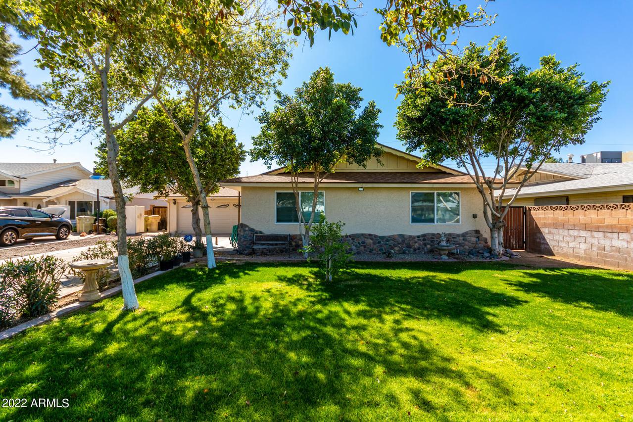 4411 W Cavalier Dr., Glendale, AZ 85301