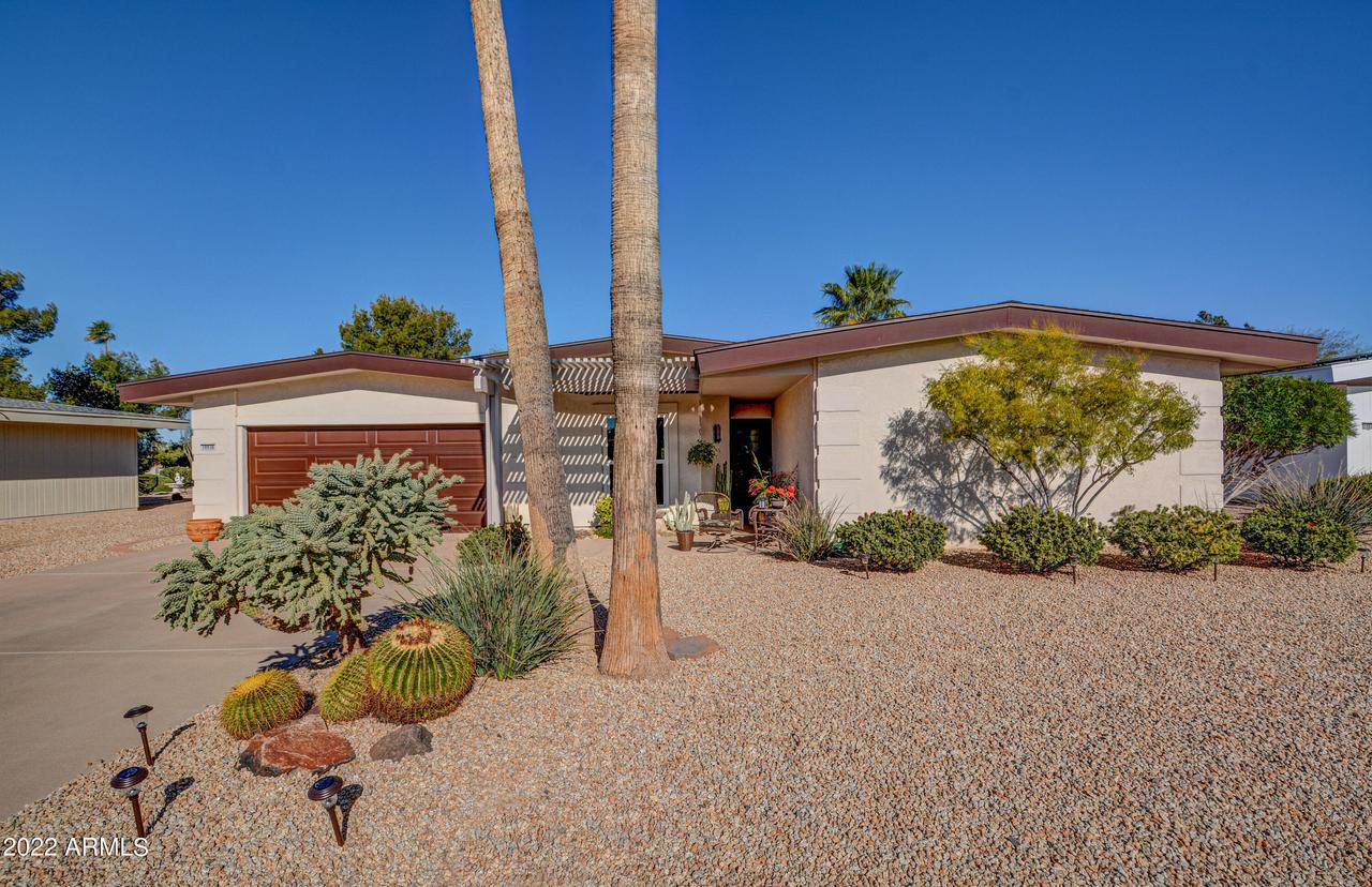 10930 W Jacaranda Dr., Sun City, AZ 85373