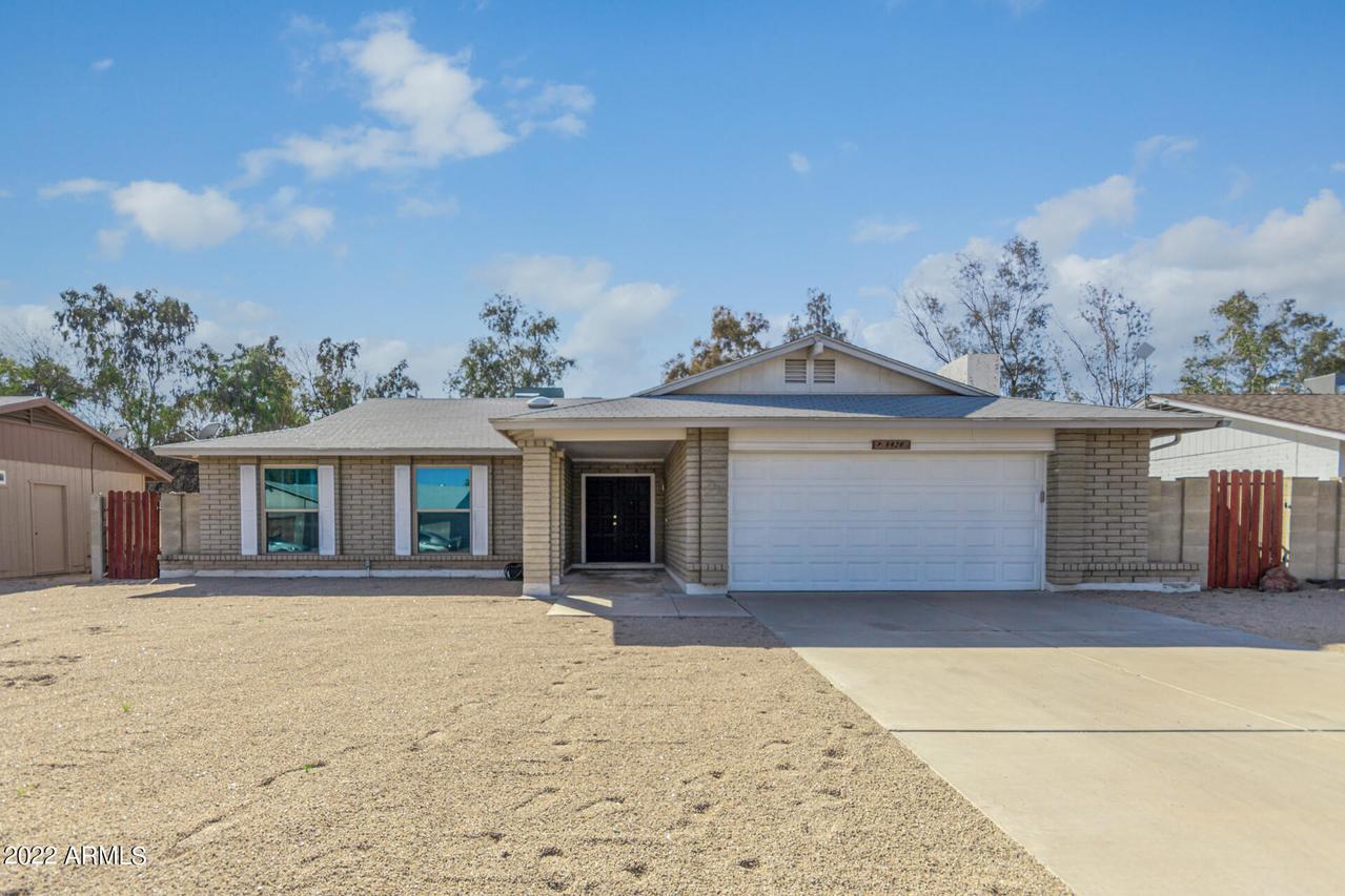 8920 N 105th Ln., Peoria, AZ 85345