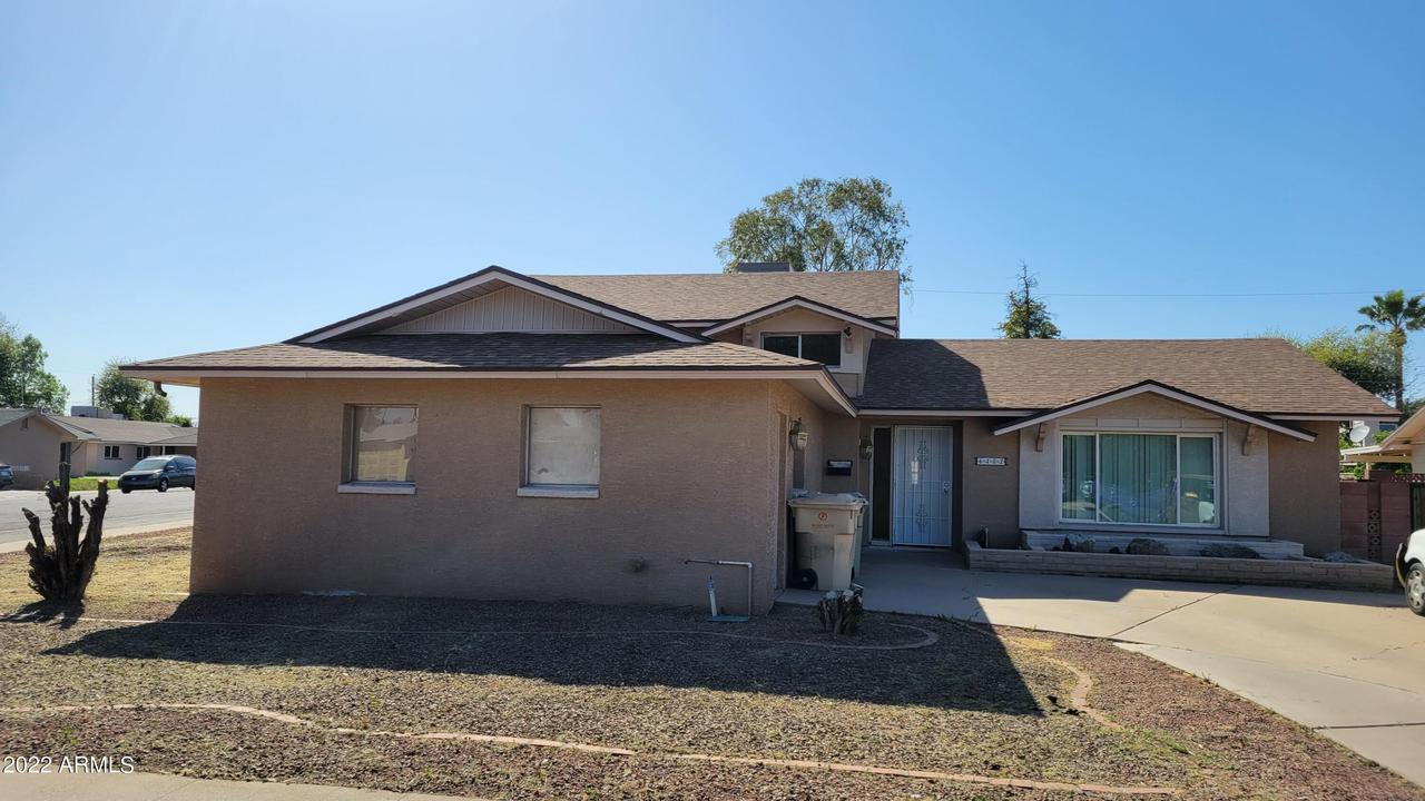 6402 N 45th Dr., Glendale, AZ 85301