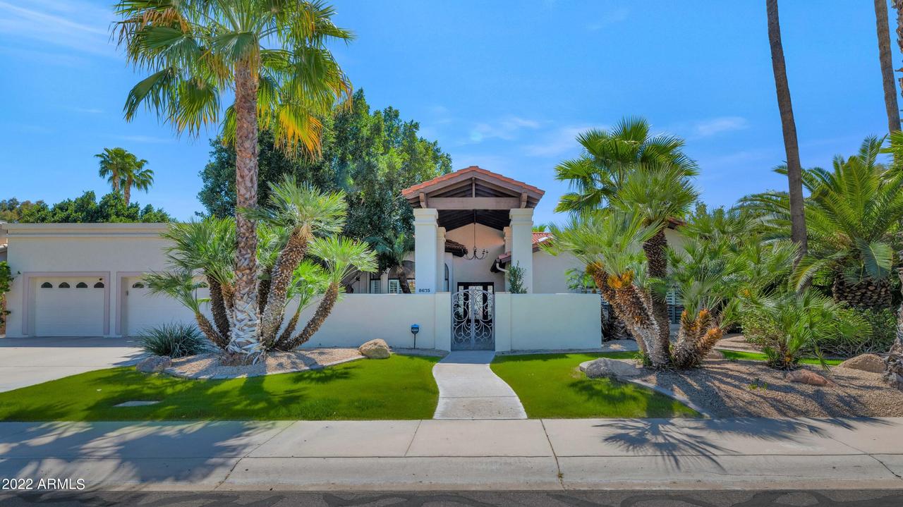 8675 E Charter Oak Dr., Scottsdale, AZ 85260