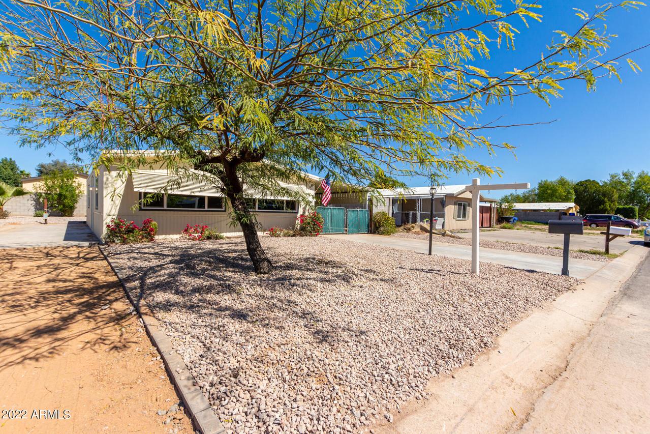 7628 E Garnet Ave., Mesa, AZ 85209