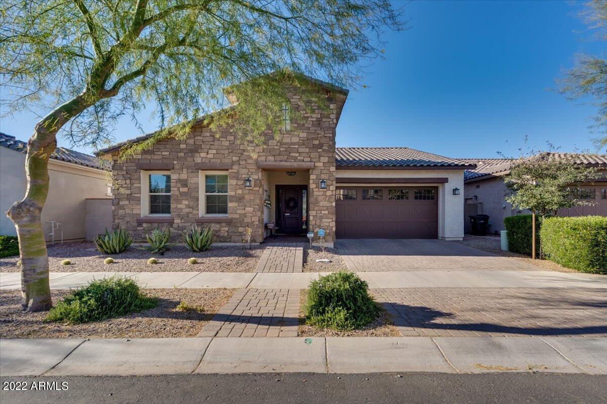 10210 E Stealth Ave., Mesa, AZ 85212