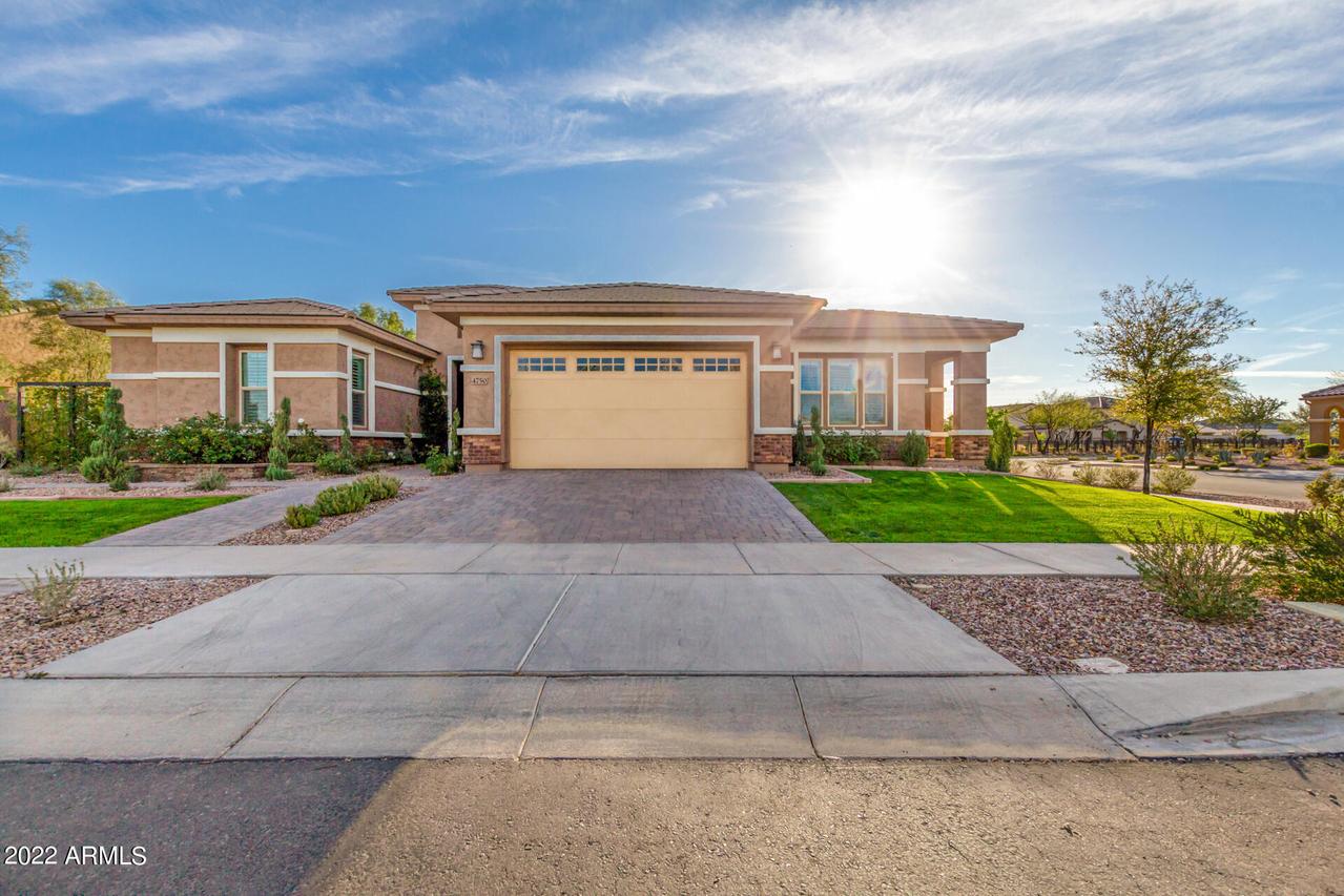 4750 S Centric Way, Mesa, AZ 85212