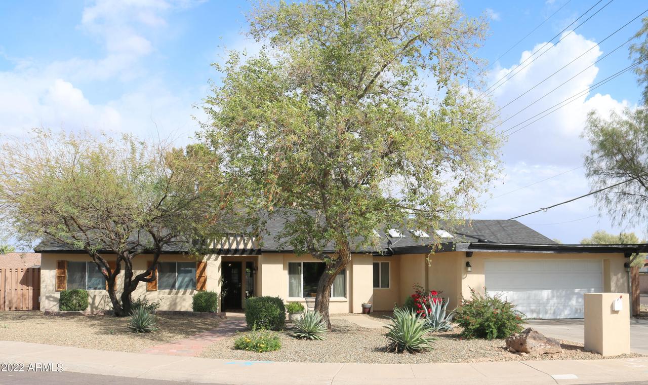 10601 N 26th Pl., Phoenix, AZ 85028