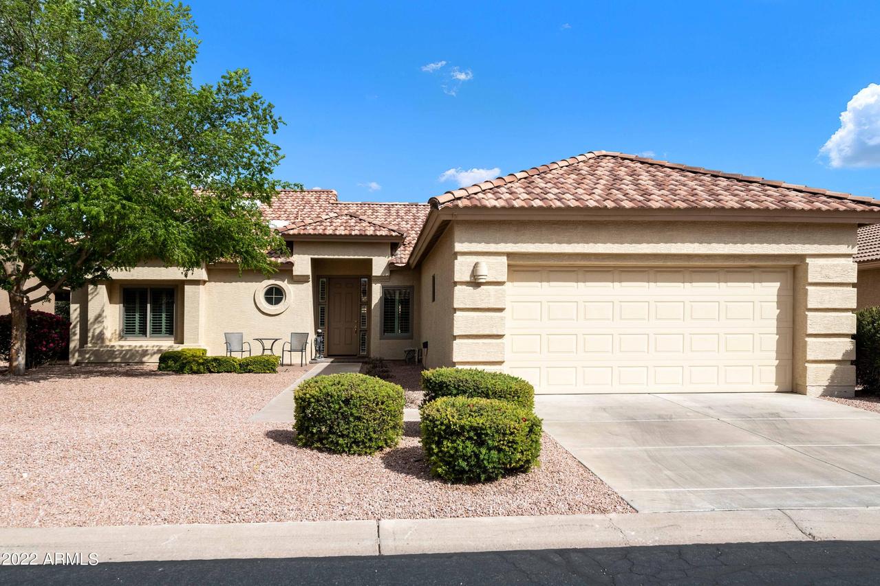 24523 S Berrybrook Dr., Sun Lakes, AZ 85248