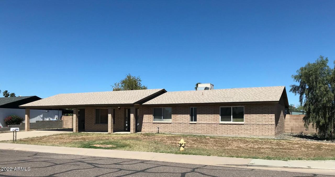 2130 W Kerry Ln., Phoenix, AZ 85027