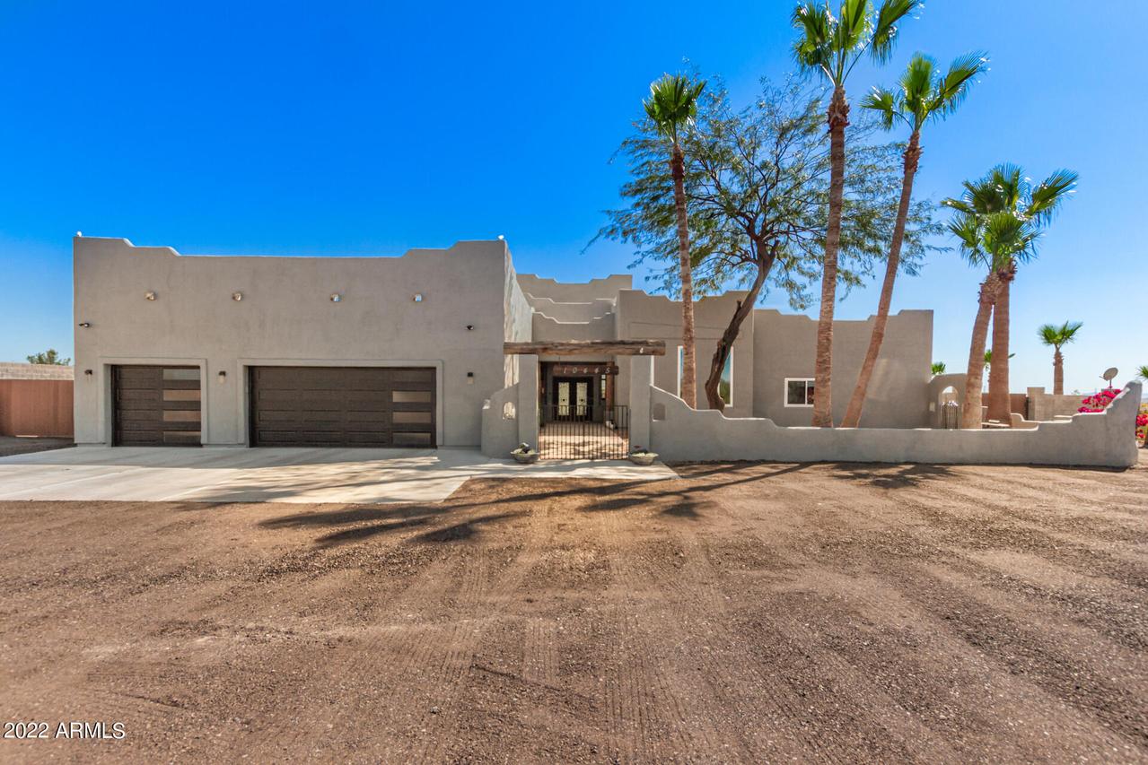 10445 W Camino De Oro Rd., Peoria, AZ 85383