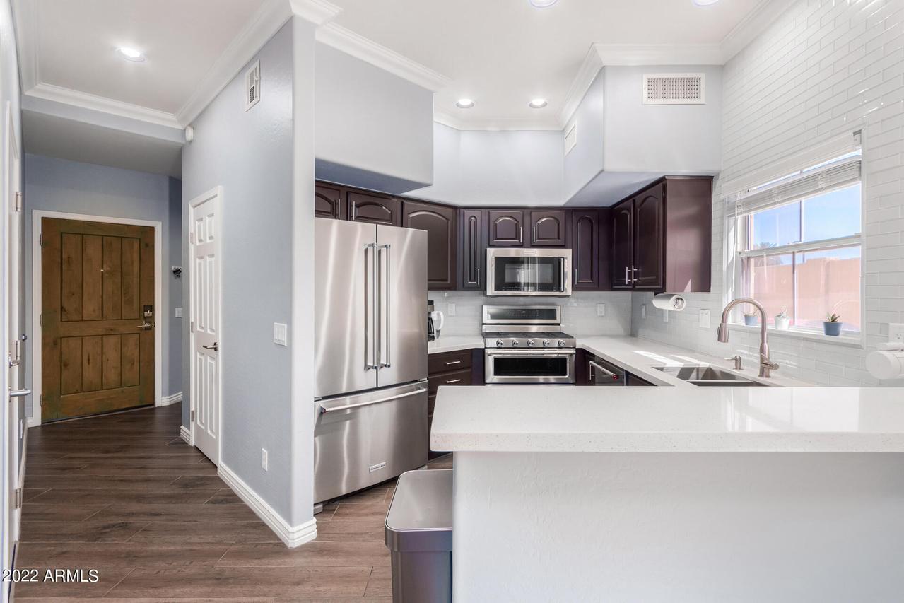 5015 E Cheyenne Dr. #25, Phoenix, AZ 85044