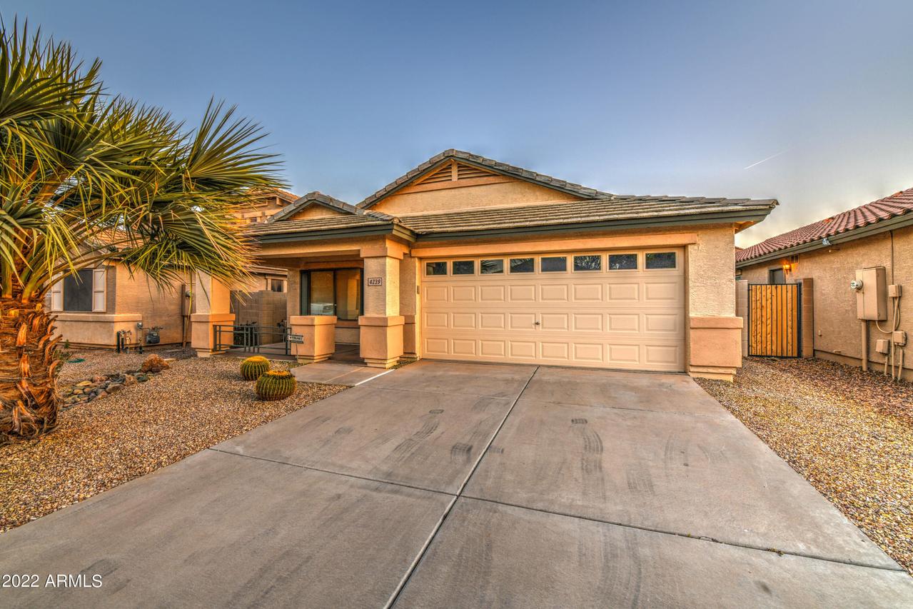 4239 E Coal St., San Tan Valley, AZ 85143