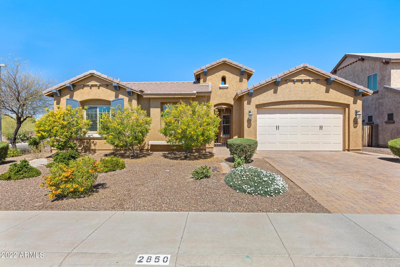 2850 E Longhorn Dr., Gilbert, AZ 85297