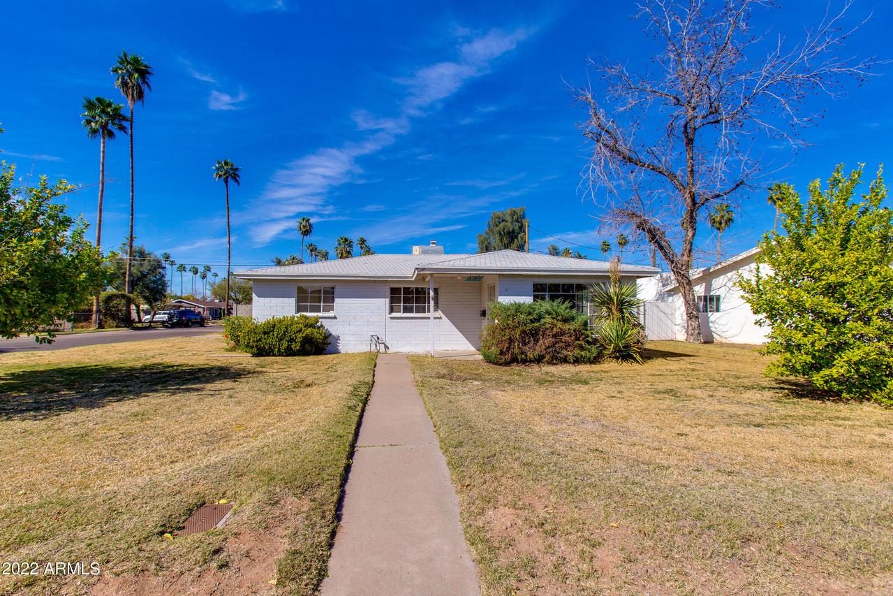 3530 E Monterosa St., Phoenix, AZ 85018