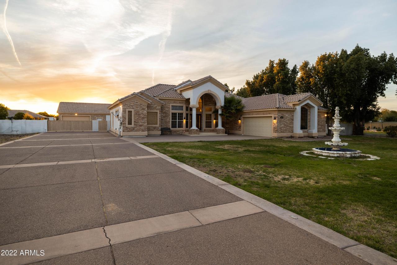 21208 S 147th St., Gilbert, AZ 85298