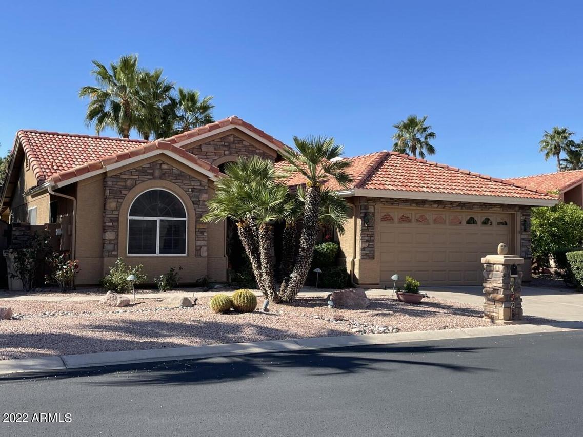 10529 E Voax Dr., Sun Lakes, AZ 85248