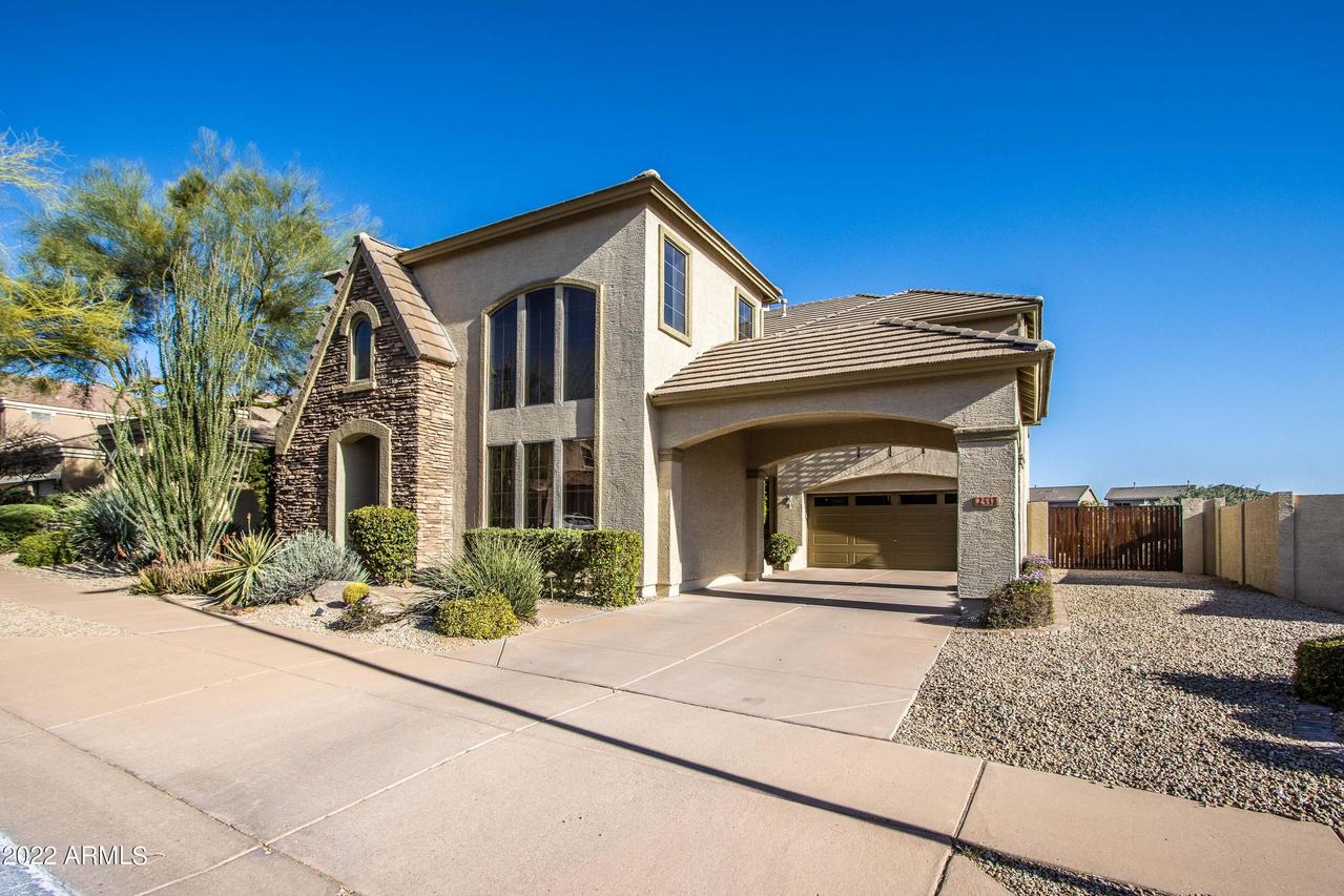 2537 W Via Perugia, Phoenix, AZ 85086