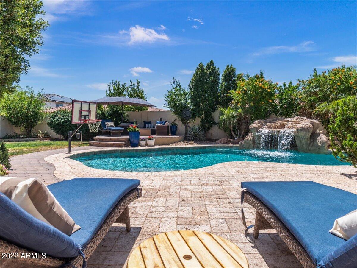 15709 W Wilshire Dr., Goodyear, AZ 85395
