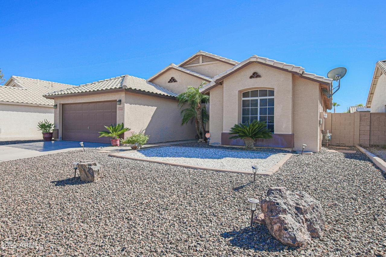 10829 W Royal Palm Rd., Peoria, AZ 85345