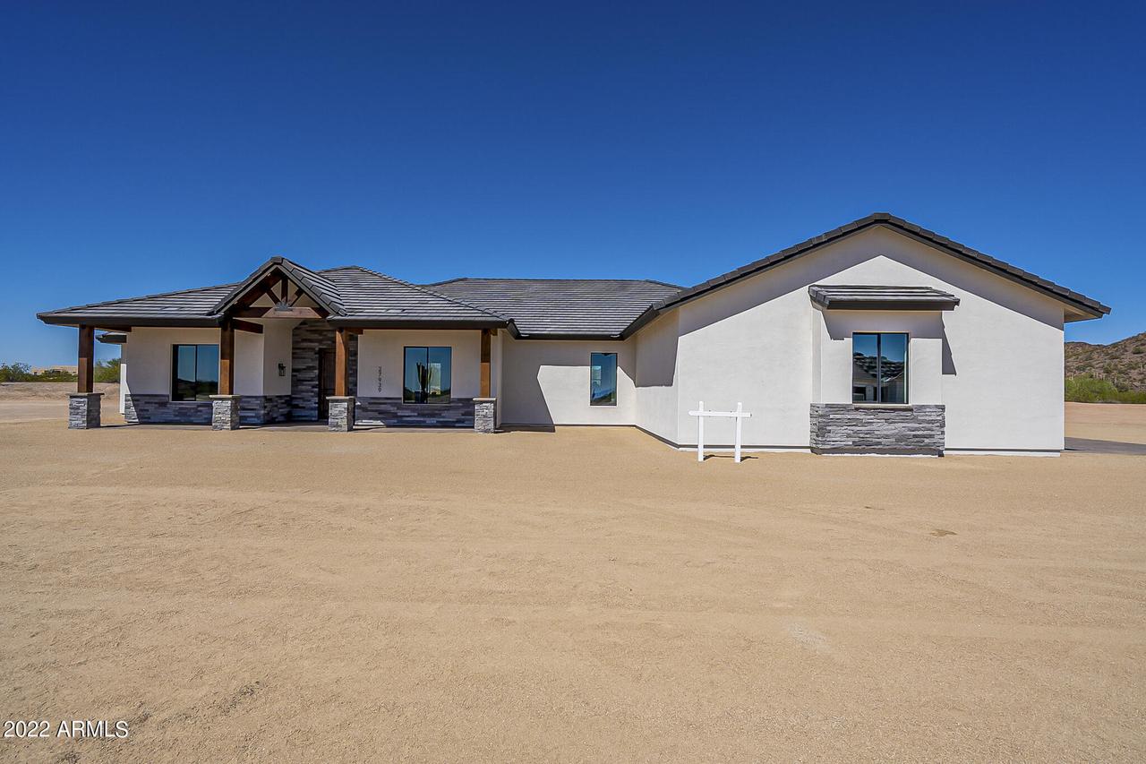 27939 N 143rd Ln., Surprise, AZ 85387