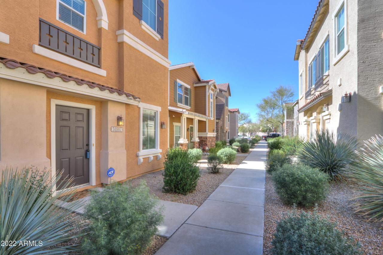 34987 N 30th Ave., Phoenix, AZ 85086