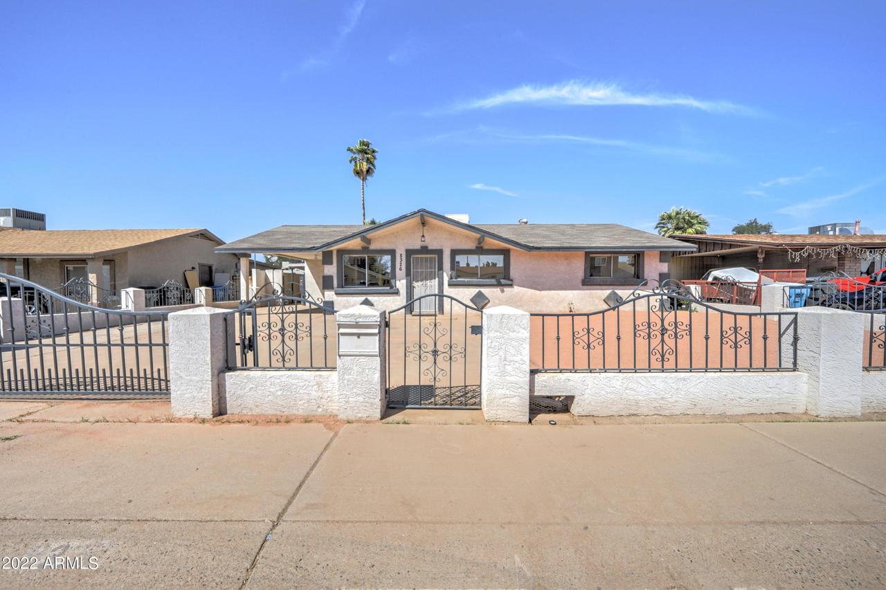 8326 W Devonshire Ave., Phoenix, AZ 85037