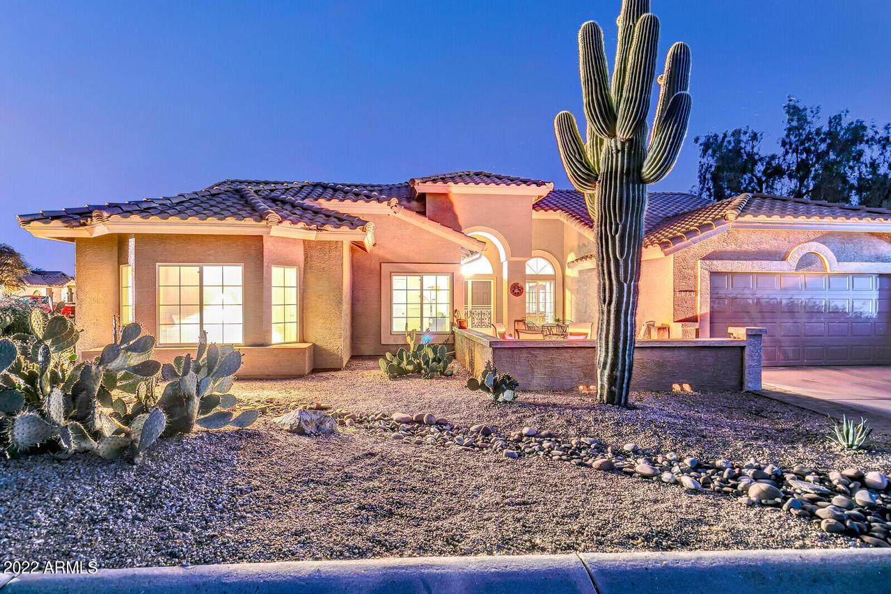 9003 E Saguaro Blossom Rd., Gold Canyon, AZ 85118