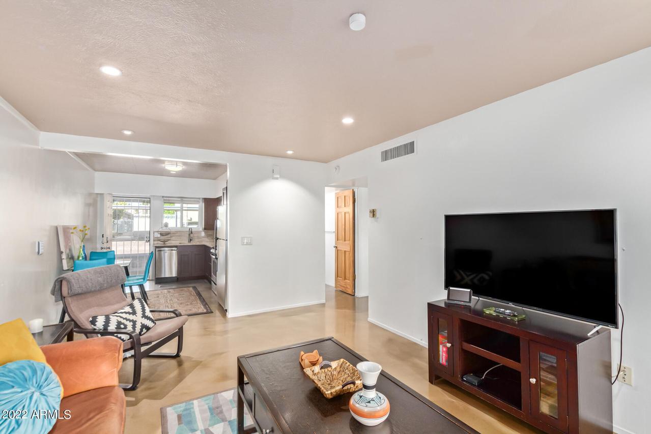 6834 E 4th St. #5, Scottsdale, AZ 85251