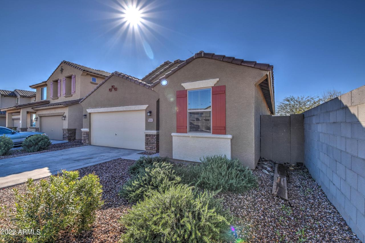 7135 W Solano Dr., Glendale, AZ 85303