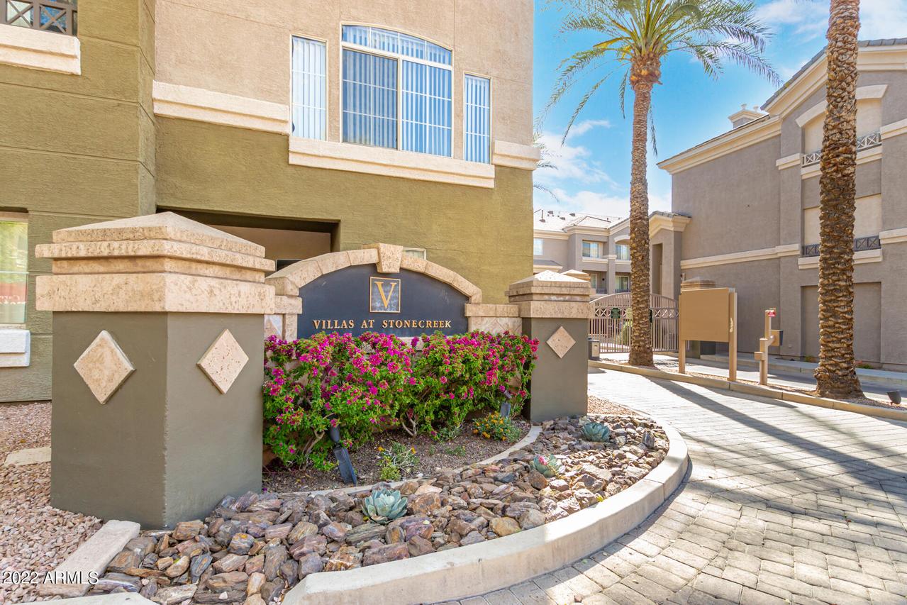 4465 E Paradise Village Pkwy. #1217, Phoenix, AZ 85032
