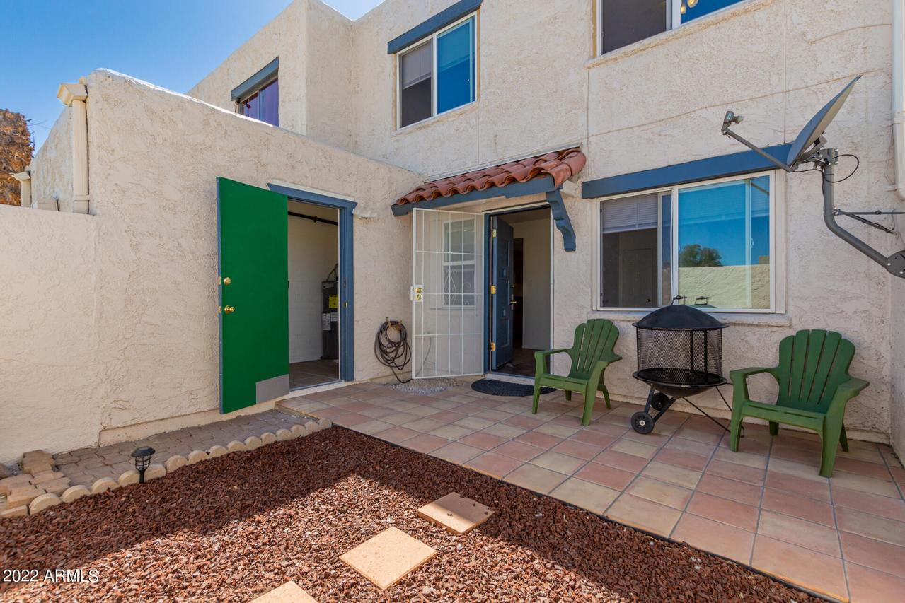 5237 N 42nd Ln., Phoenix, AZ 85019