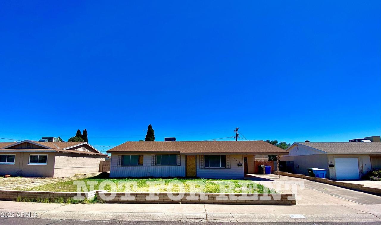 12807 N 30th Dr., Phoenix, AZ 85029