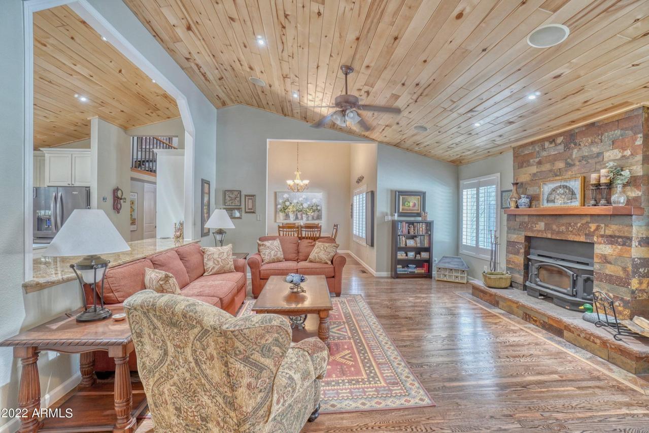 6679 Tall Pine Dr., Pinetop, AZ 85935