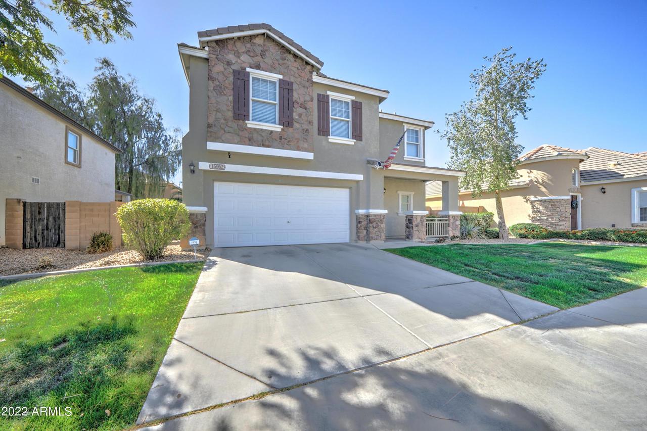 15952 N 171st Dr., Surprise, AZ 85388