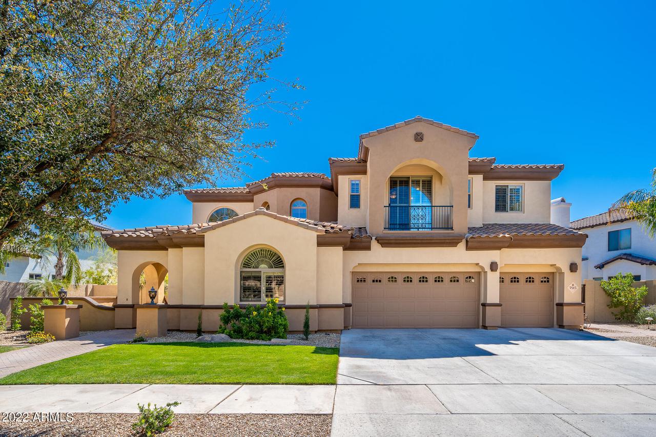 795 W Verbena Ln., Litchfield Park, AZ 85340