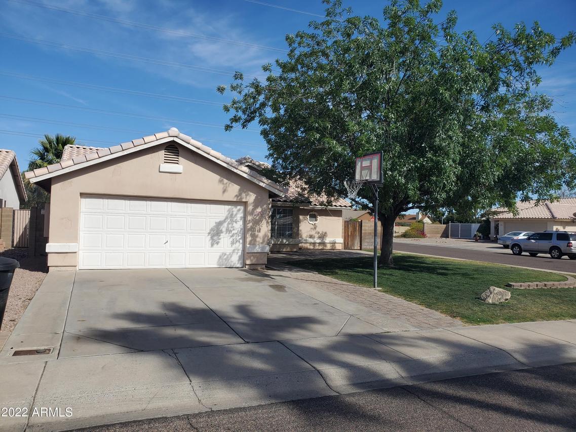 11915 N 67th Dr., Peoria, AZ 85345