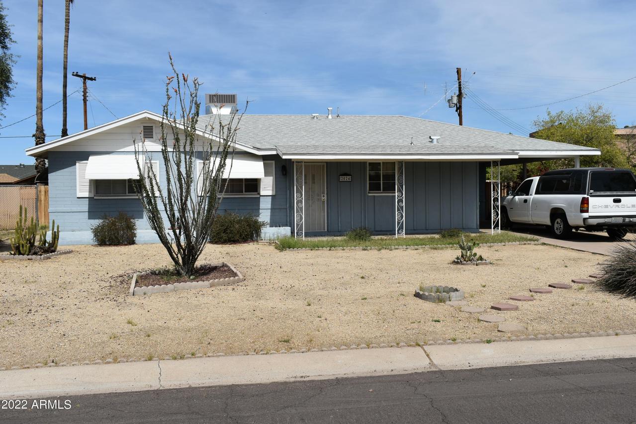 2024 W Solano Dr., Phoenix, AZ 85015