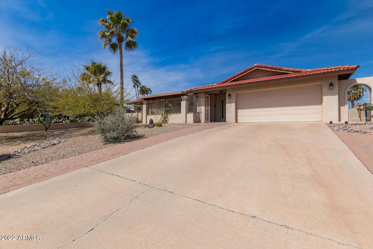 14266 N Fountain Hills Blvd., Fountain Hills, AZ 85268