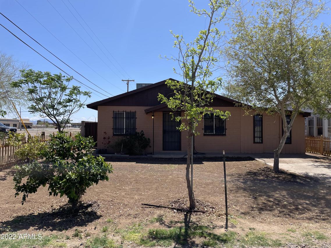523 W Lincoln Ave., Coolidge, AZ 85128