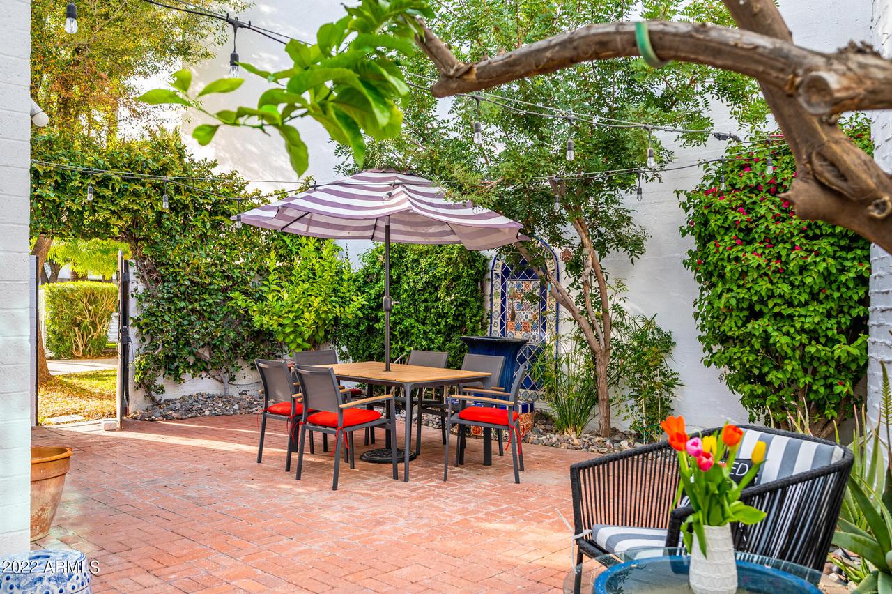 4803 N 72nd Way, Scottsdale, AZ 85251