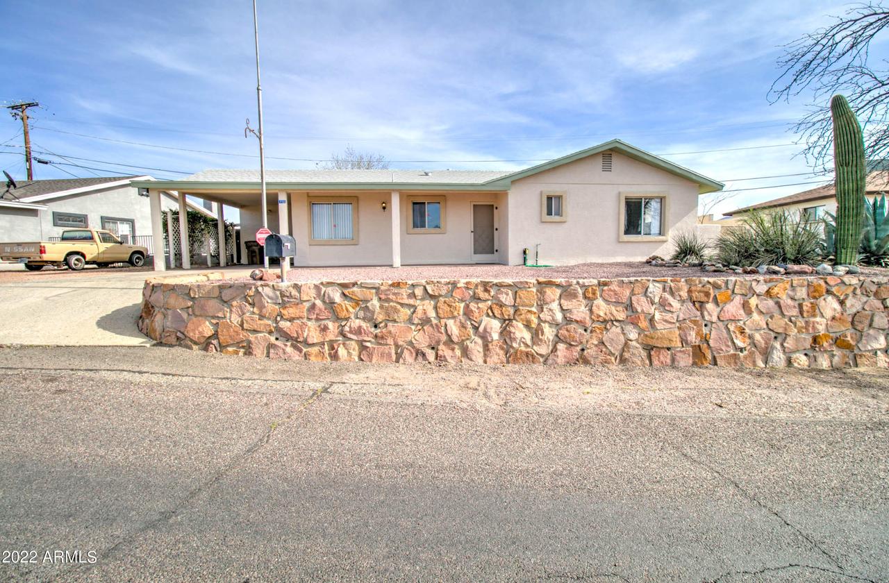 950 E Skyline Dr., Globe, AZ 85501