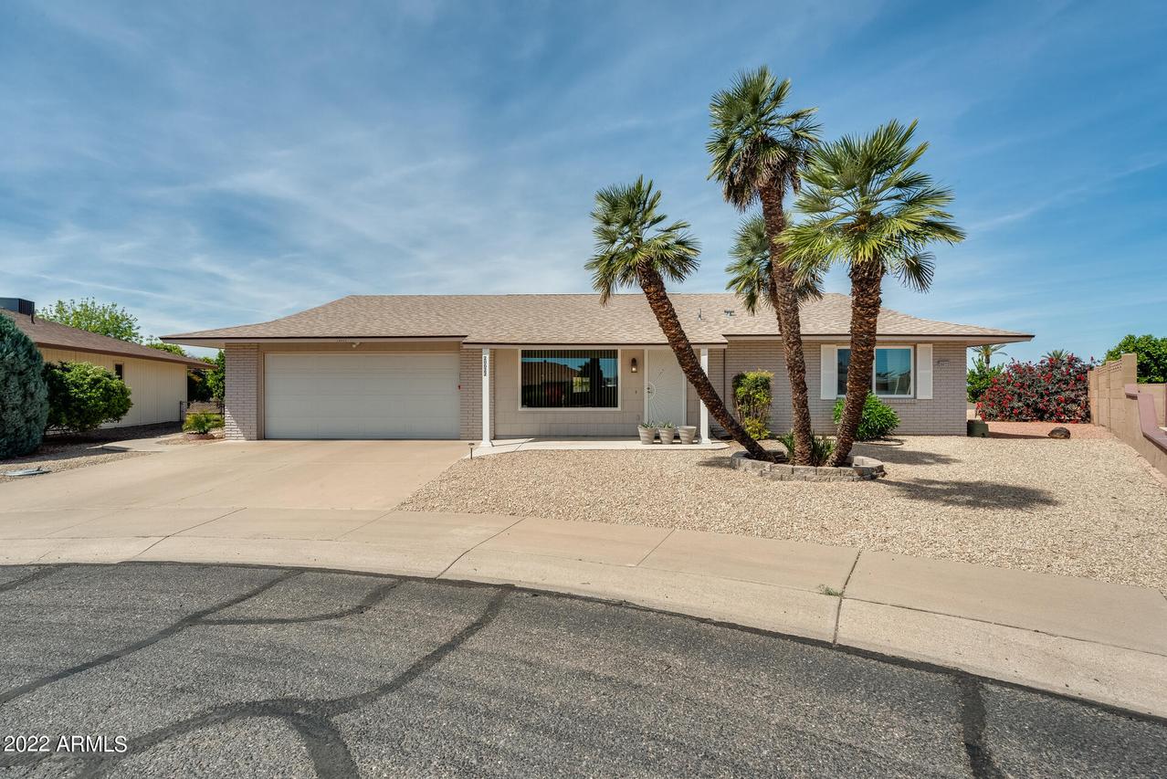 20022 N 101st Ave., Sun City, AZ 85373