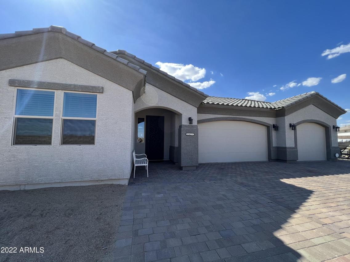 32422 N 167th Ave., Surprise, AZ 85387