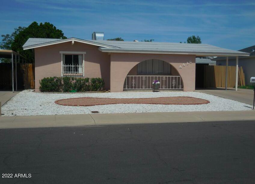 4426 W Sunnyslope Ln., Glendale, AZ 85302