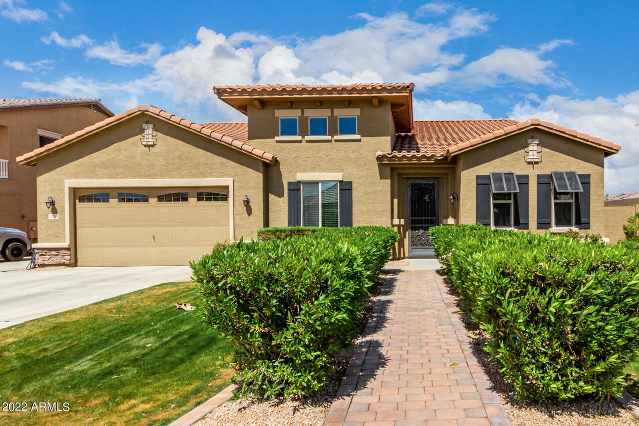 3134 E Sports Ct., Gilbert, AZ 85298