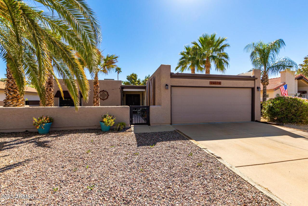 26025 S Brentwood Dr., Sun Lakes, AZ 85248