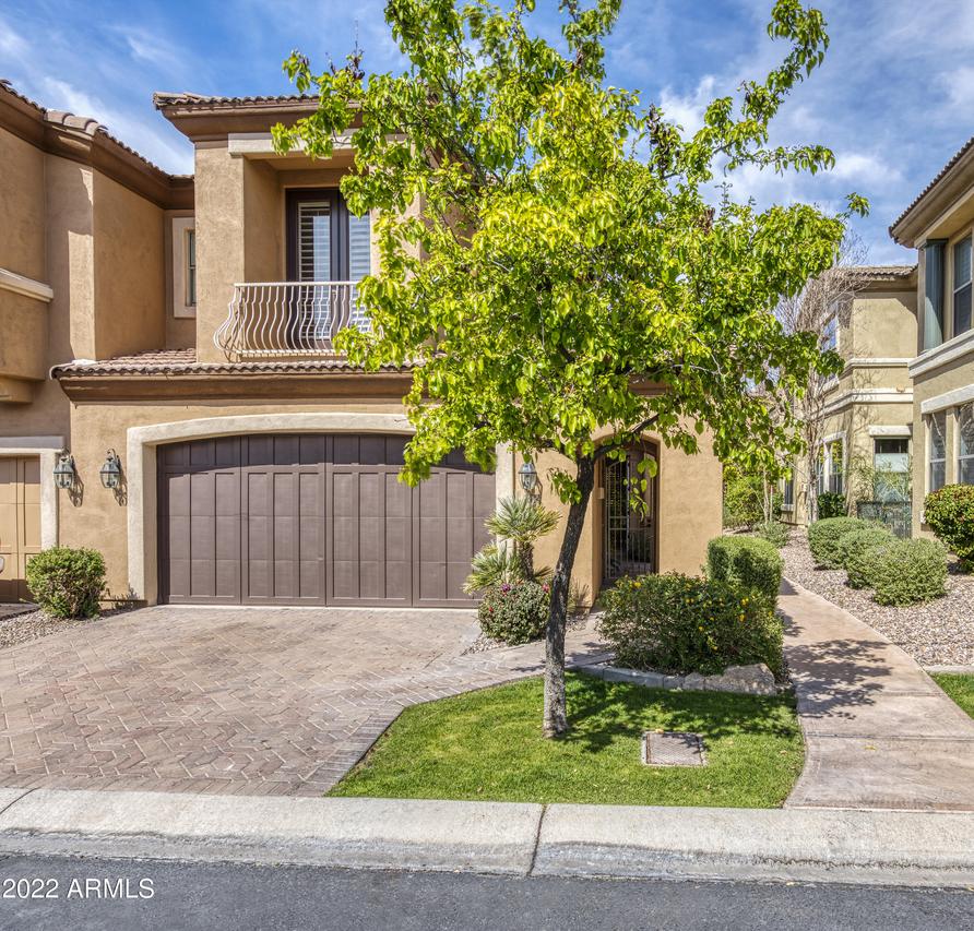 3432 E Lions St., Phoenix, AZ 85018