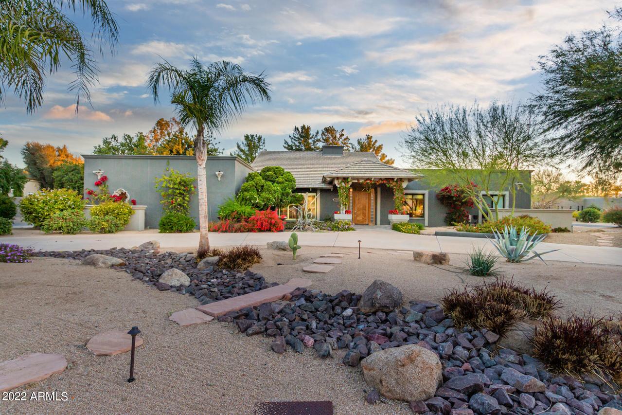 5262 E Fanfol Dr., Paradise Valley, AZ 85253