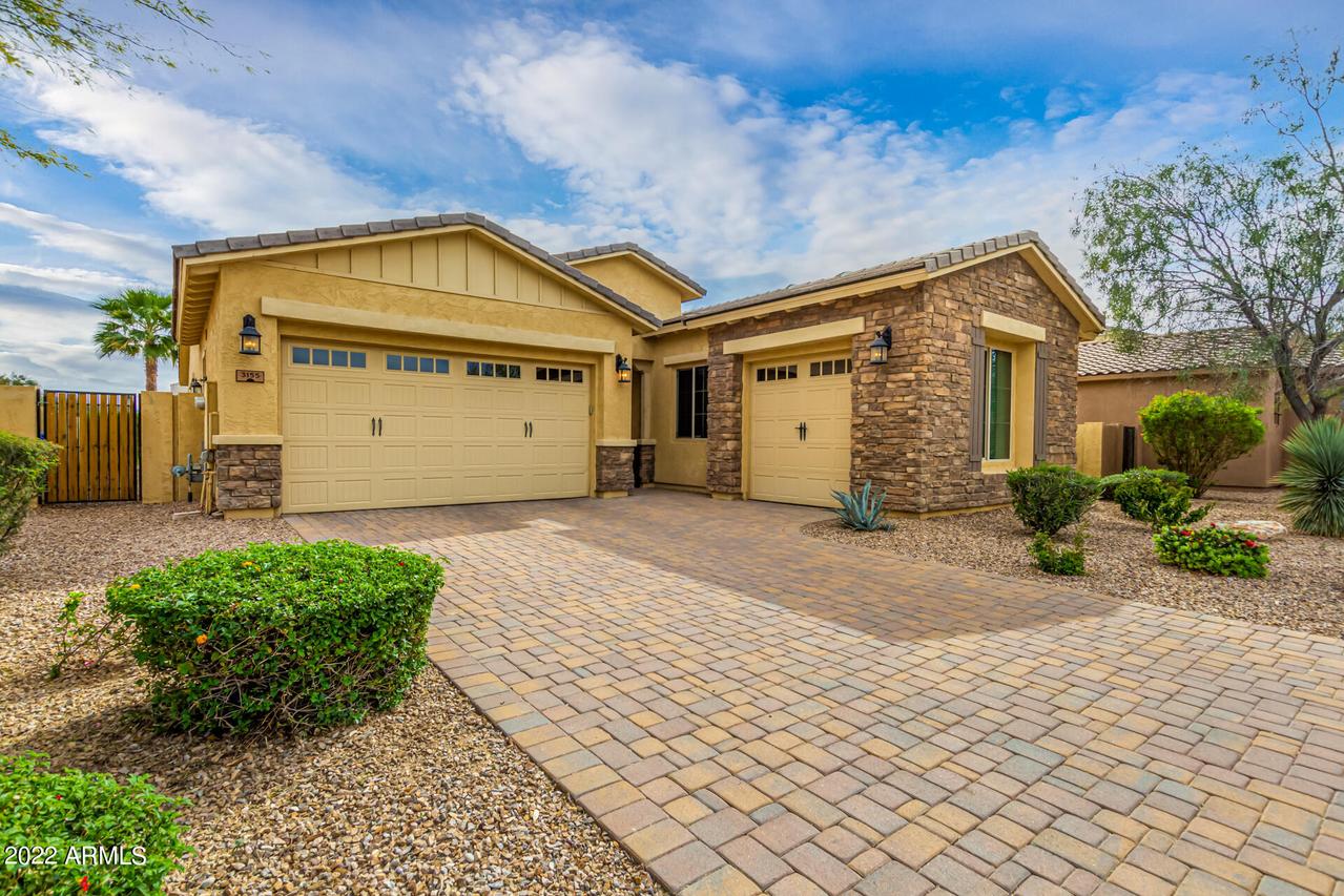 3155 E Blue Sage Ct., Gilbert, AZ 85297