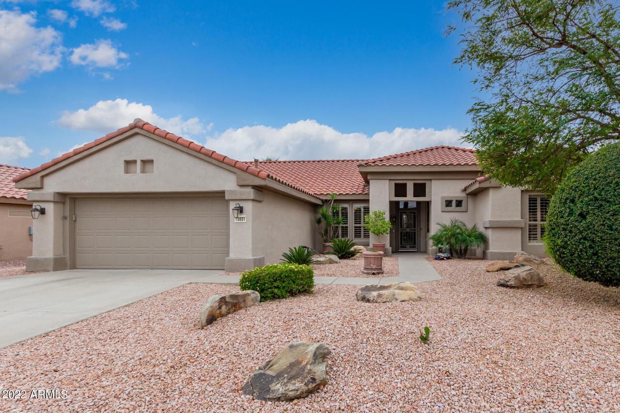 15651 W Patagonia Way, Surprise, AZ 85374