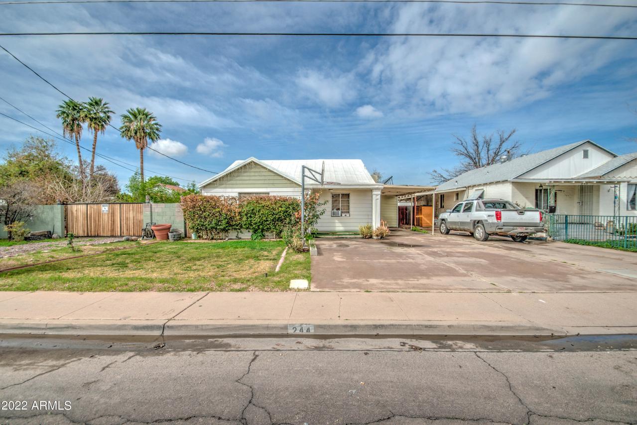 244 S Hobson, Mesa, AZ 85204